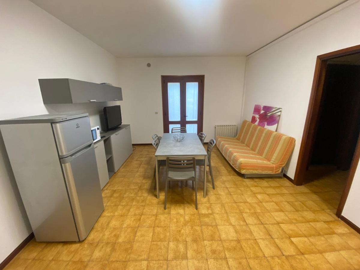 Apartamento Cond Giardino Lignano Sabbiadoro Exterior foto